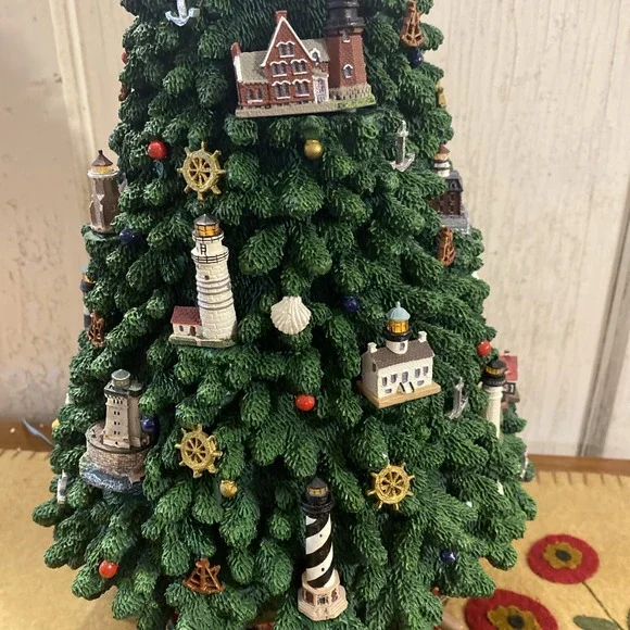 Danbury Mint Captain's Lighthouse Christmas Tree Complete w/ Accessories & Box - Picture 5 of 16